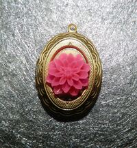 Medaillon klapp flower pink